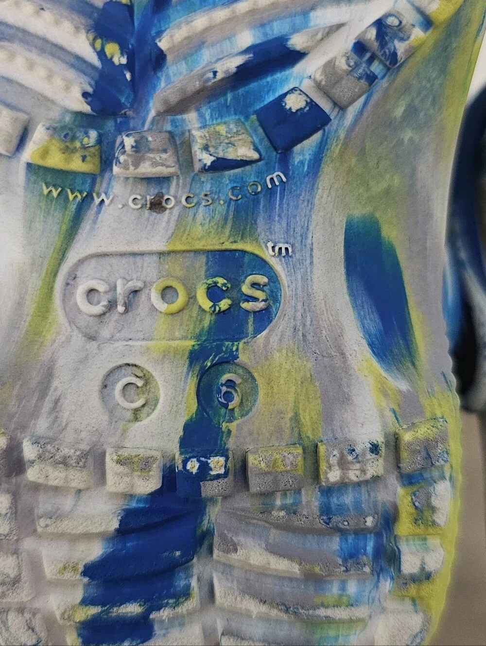 CROCS Kids Blue, Yellow & White Batman Charm Tie-Dye Clogs Baby Infant 6